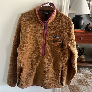 Patagonia Quarter Zip Pullover